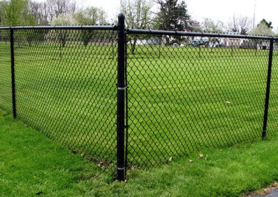 01-Residential chainlink fence in Groveport